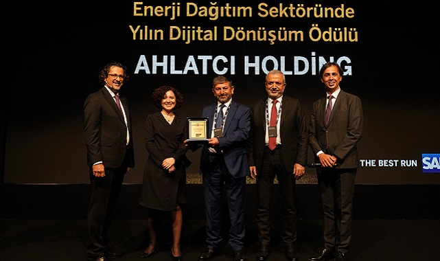 Enerji Dağıtım Sektöründe Yılın Dijital Dönüşüm Ödülü'nü kazandi!