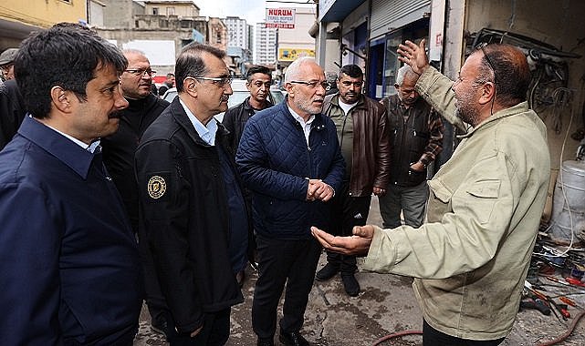 Enerji Bakanı Dönmez İskenderun'da!
