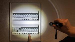 UNUTMAYIN: Elektrik sigortasını kaldırmadan önce