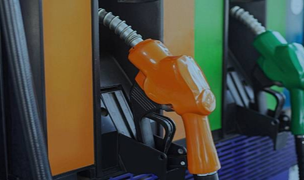 Benzin ve motorine zam geldi - İşte yeni fiyatlar!