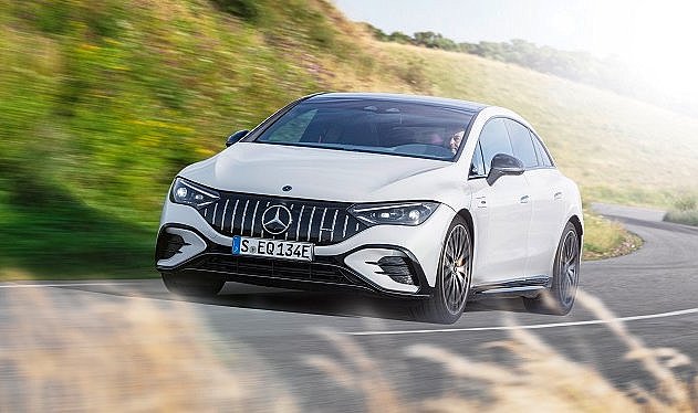 Yeni Mercedes elektrikli - Türkiye'de yollara çıkıyor!