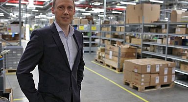 Yeni fabrikası fosil yakıt kullanmadan 45 üretim hattını çalıştırabiliyor!