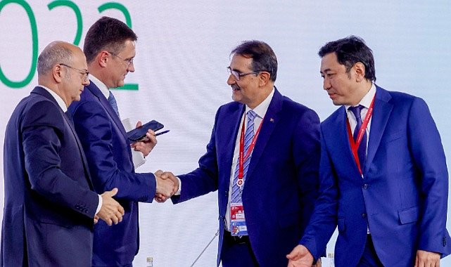 '’Türkiye'nin enerji merkezi olmasına yönelik Rusya'nın teklifi'’ teknik olarak mümkün!