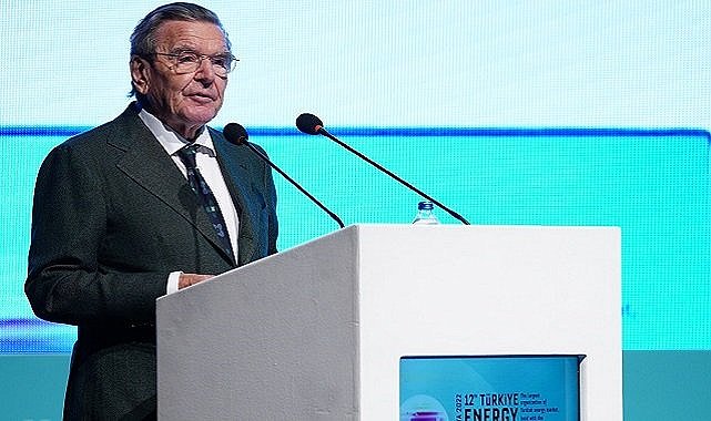 Almanya Eski Başbakanı Schröder - 'Enerji fiyatlarının makul seviyede kalması için enerji tedarik güvenliği şart'