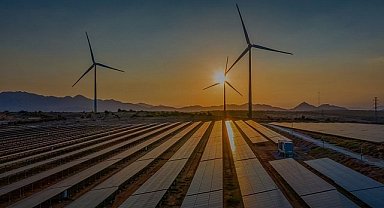 Mikro Şebeke Teknolojisi ve Sürdürülebilirlik Alanında Lider Olarak Gösterildi - Schneider Electric!