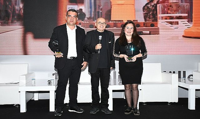 Tezmaksan - ''Robotlu otomasyon sistemi Cubebox’a “Verimlilik Ödülü”