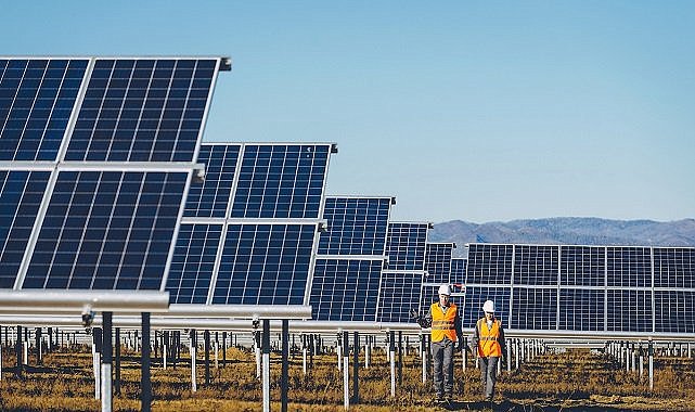 Güneşten 9 milyon kwh elektrik üretecek - KİM Market!