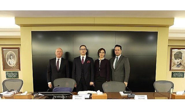 Tüpraş - Aygaz ve Opet'in sahibi ''Koç Holding'den'' önemli kararlar!
