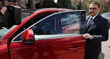 Energy Minister Dönmez drove the "Electric Togg"