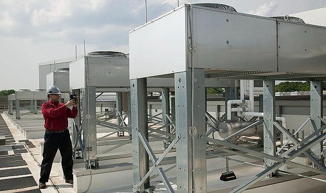 Aşırı sıcaklarda Veri Merkezleri için ''önleyici bakım ve ENERJİ tüketimini azaltma'' konulu kılavuz yayınlandı!