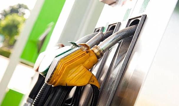 Motorin ve LPG'ye litrede 87 ve 65 kuruş...