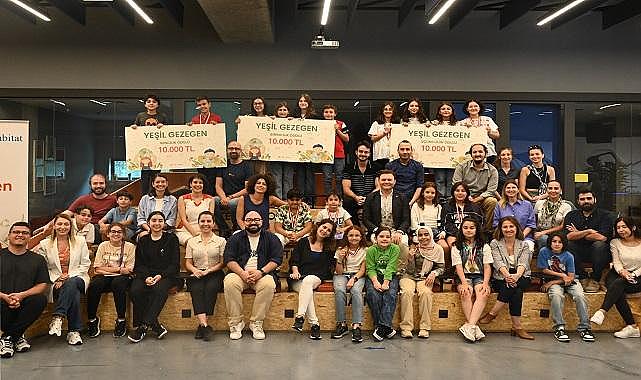 ''Sismik Enerjiyi Elektriğe Dönüştürme'' ve ''Metro hatlarına yönelik enerji dönüşümü'' projeleriyle ödül aldılar!