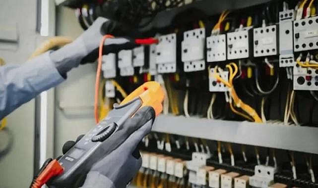 İstanbul Elektrik Teknisyenleri Odası'ndan VATANDAŞLARA uyarı - ''Elektrik Şakaya Gelmez''