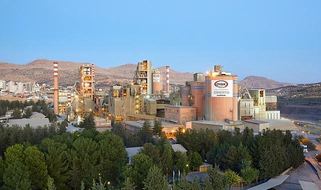 Türkiye’de Net-Zero taahhüdü veren ilk çimento şirketi!