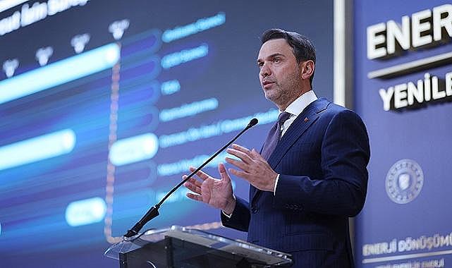 Rüzgar ve Güneşte ''SÜPER İzin'' mekanizmasıyla süreçler kısalacak - Enerji Bakanı Bayraktar!
