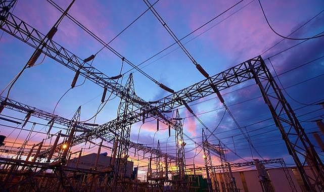 2028 Hedefleri İçin İletim Şebekelerine Her Yıl En Az 1 Milyar Dolar Yatırım Gerekiyor