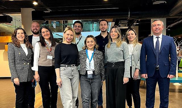 ELEKTRİK  VE GÜNEŞ enerjisiyle çalışan otonom tarım robotu da var - BAYER’İN G4A rogramı