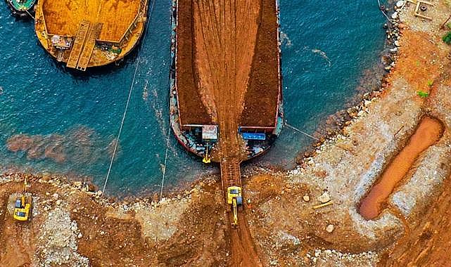 IEA ''Kritik mineraller 'giderek daha fazla elektriklenen küresel enerji sektörü için' olmazsa olmazdır''