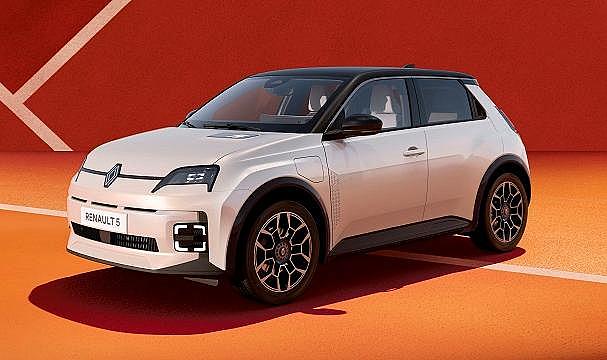 Renault 5 E-Tech Elektrikli’nin “Roland-Garros” özel versiyonunu üretti!
