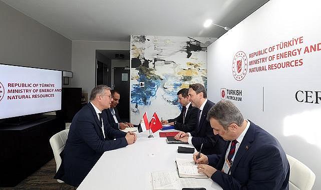 Türkiye ve Mısır ''doğal gaz alanında iş birliğini somutlaştıracak''