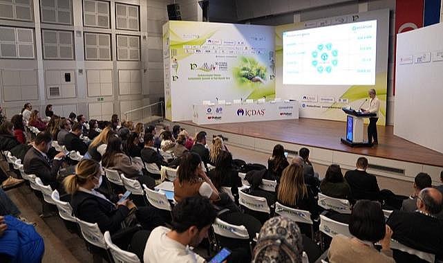 Rosatom, 10. Karbon Zirvesi kapsamında yeşil dönüşümde nükleer enerjinin önemini anlattı