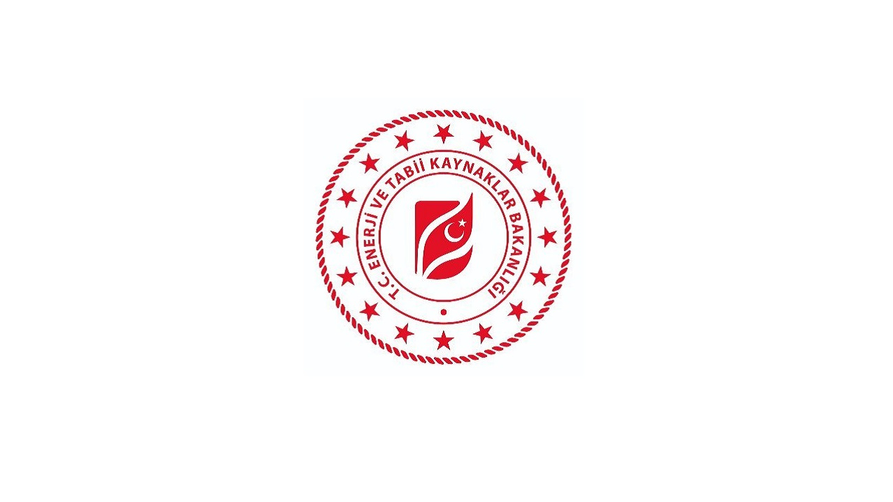 Enerji Bakanı Bayraktar ''Aziz milletimizin başı sağ olsun''