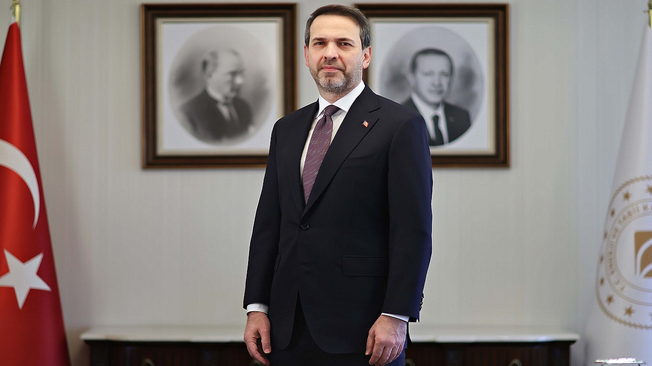 Enerji Bakanı Bayraktar: ''Görev başındaki Enerji Kahramanlarımızın rotası net''