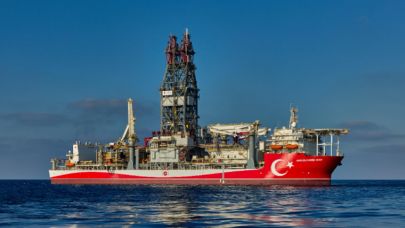 Türkiye'nin enerji filosu 'Abdülhamid Han Sondaj Gemisi ...'