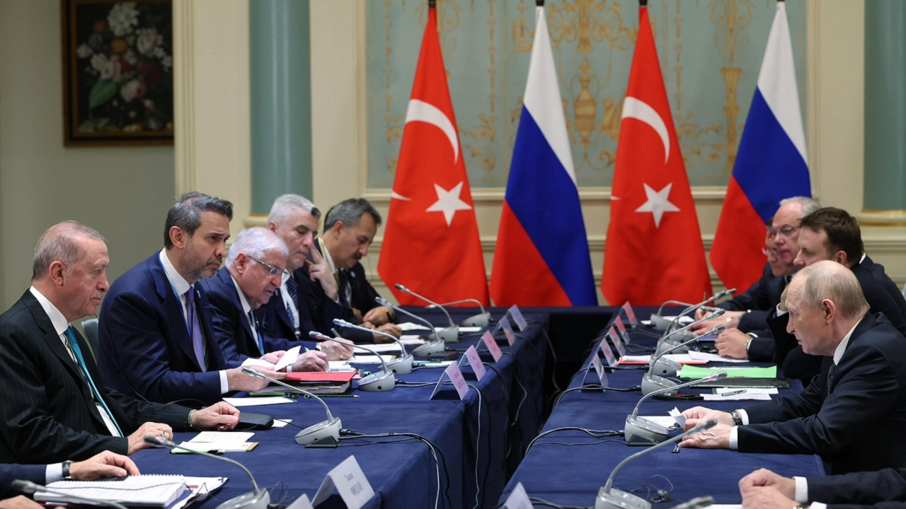 'Doğal gaz ticareti ve nükleer enerji başta olmak üzere ...'