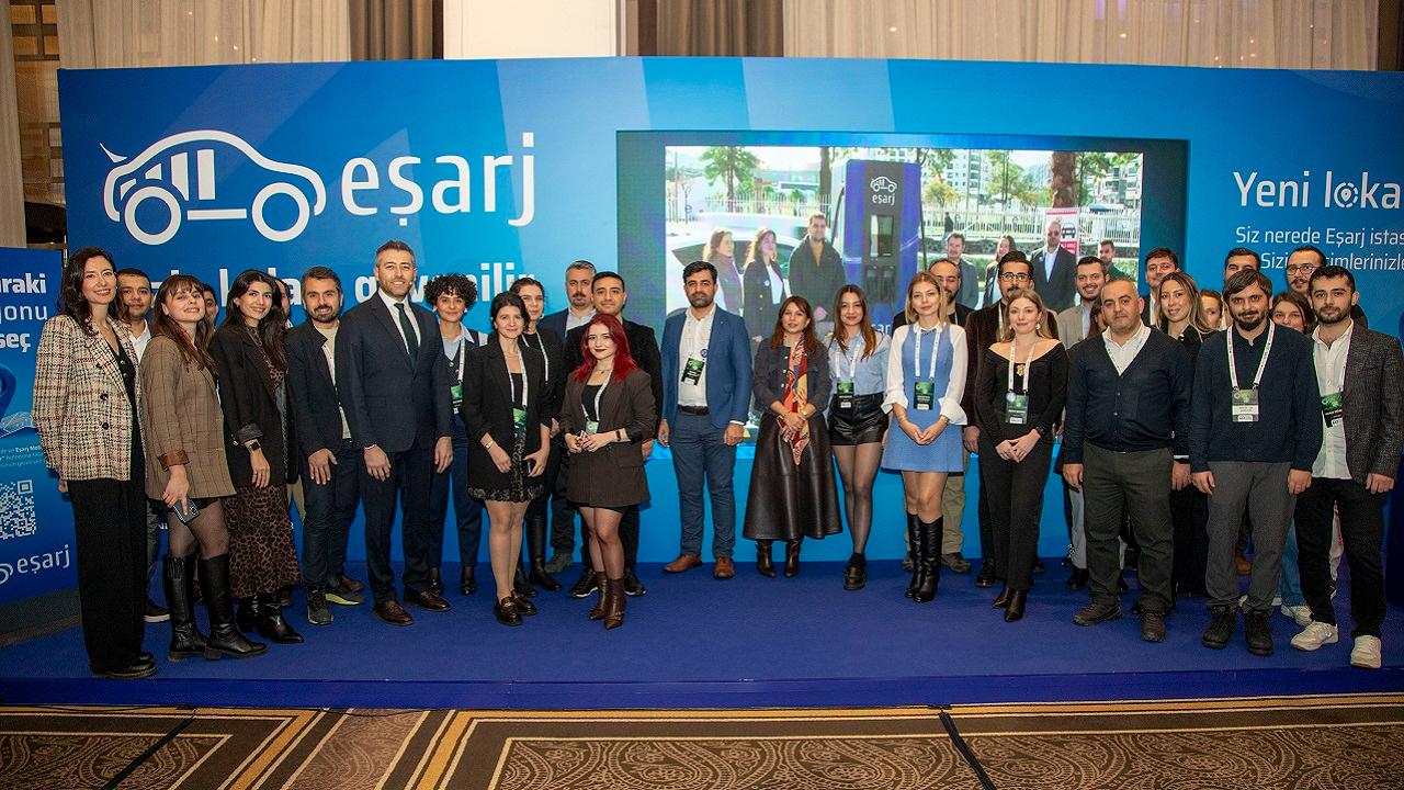Eşarj '12 bin müşterinin talebi ile İZMİR Aliağa Şarj İstasyonu açtı!