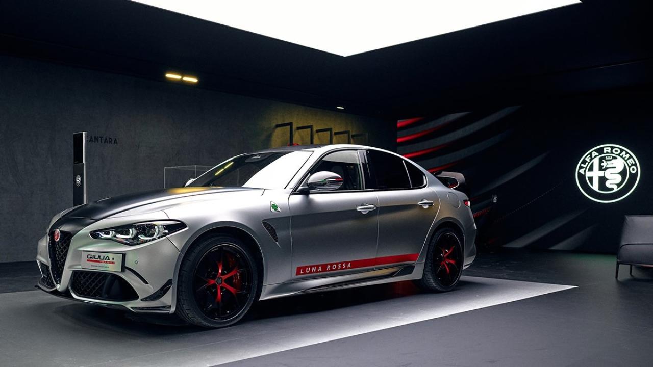 Alfa Romeo YENİ Tonale vitrinde!