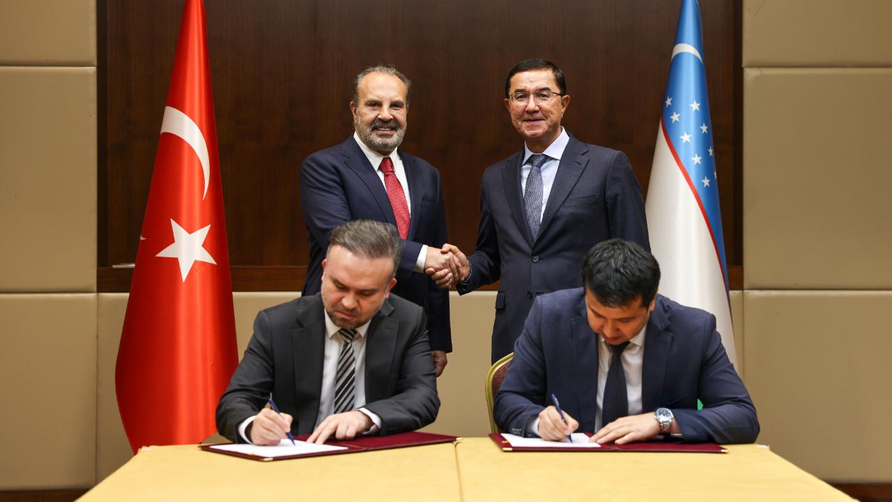 Türk şirketi Aksa 'Özbekistan’da 10 milyon kişinin ELEKTRİĞİNİ dağıtacak''