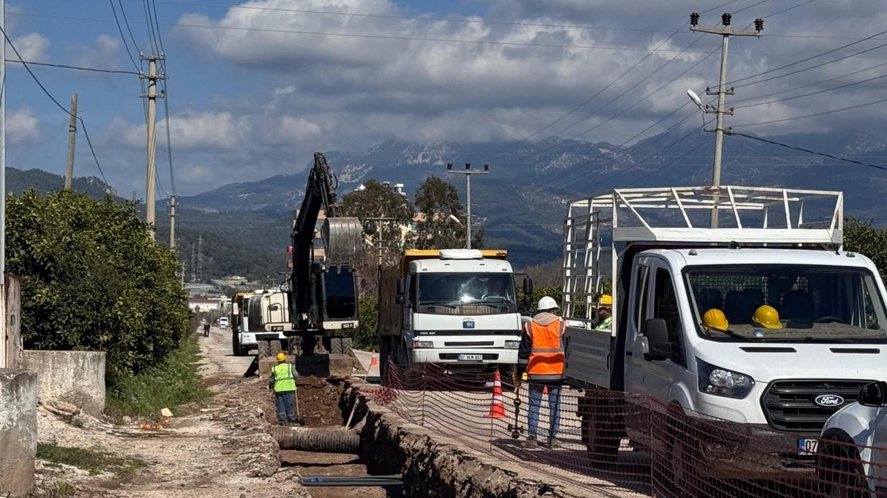AEDAŞ 'Kumluca’ya 558 milyon TL şebeke yatırımı'