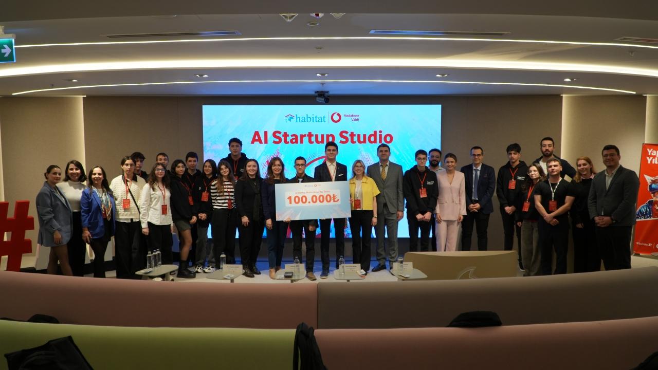 Vodafone Vakfı ve Habitat Derneği "Yapay zeka modülünün de bulunduğu yeni bir eğitim programı başlattı"