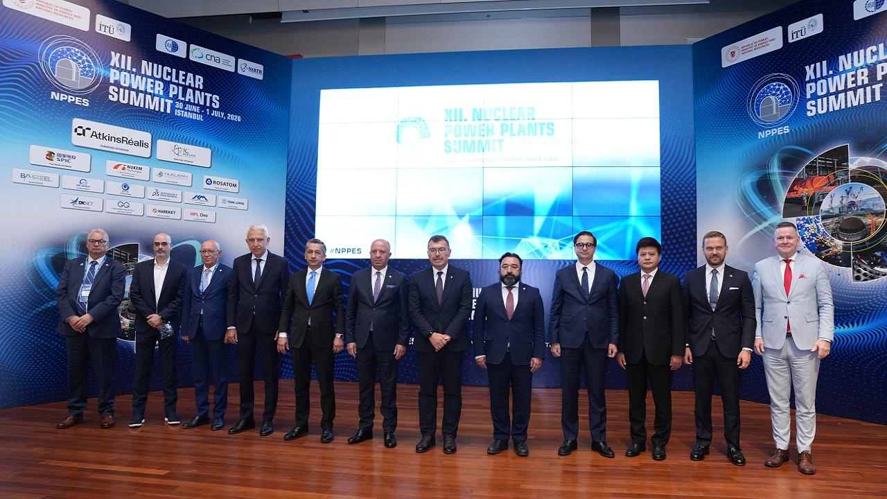Yeni Nükleer Çağ İstanbul'da MASAYA yatırıldı!