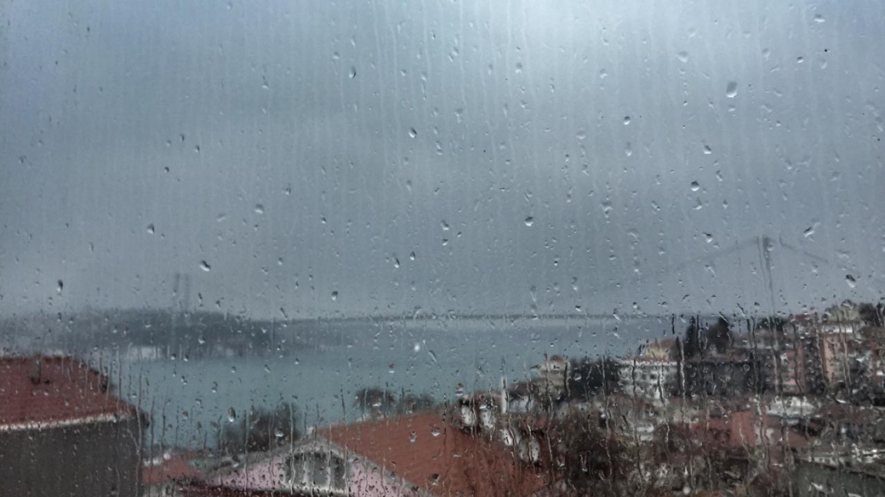İstanbul için kuvvetli yağış uyarısı yapıldı!