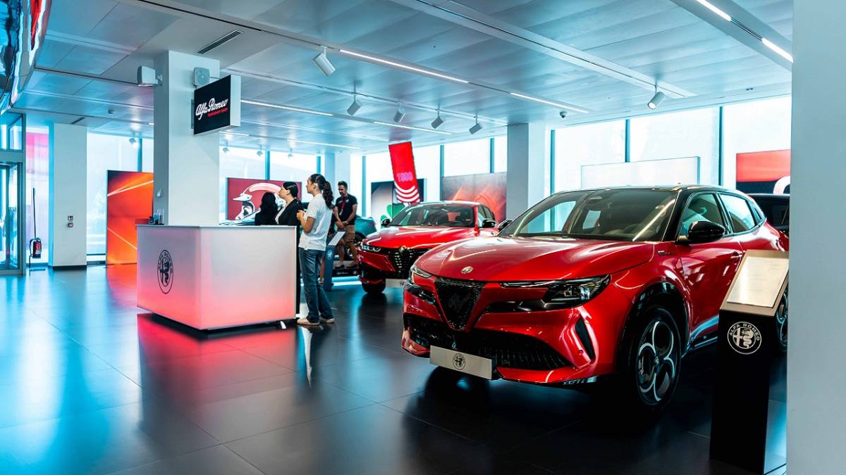 Alfa Romeo en yeni özel modellerini sergiledi
